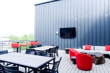 Avant skyvue terrace